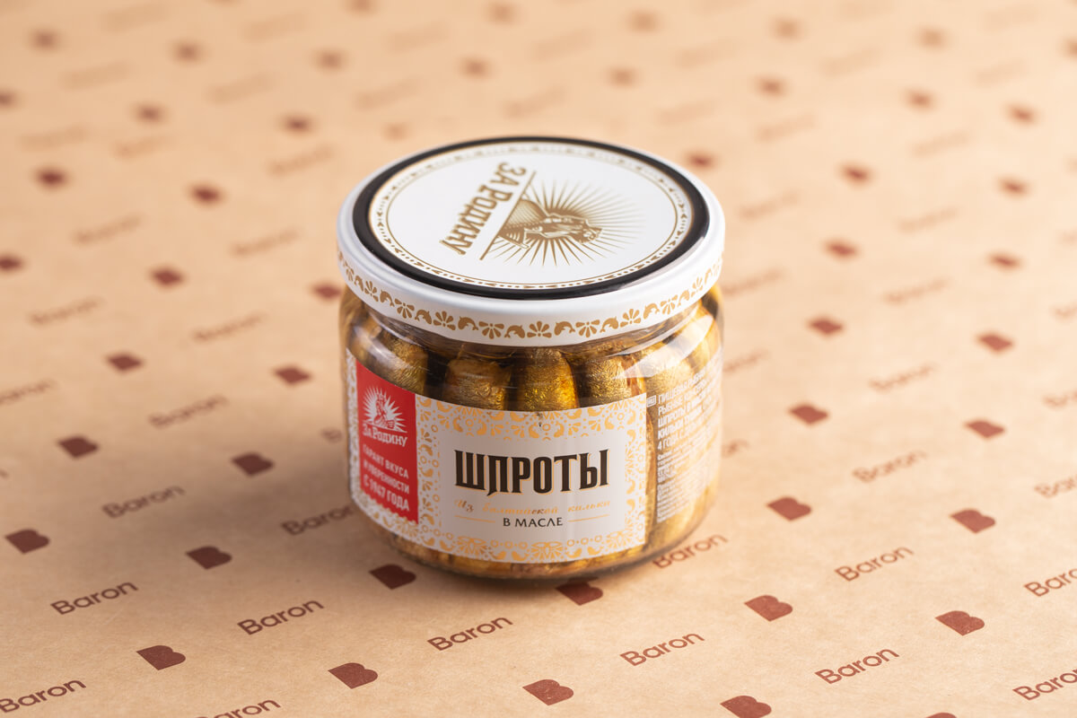 Шпроты из балтийской кильки в масле